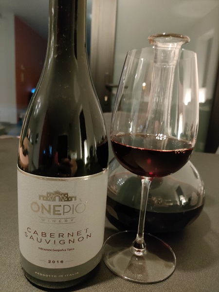Onepio_Cabernet_Sauvignon_2016